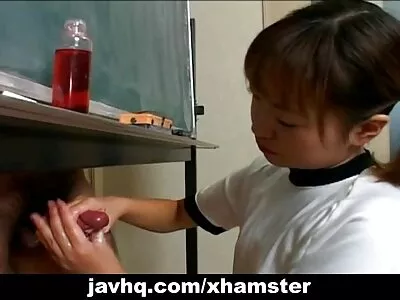 តារាសិចអាស៊ីកំពុងរួមភេទ